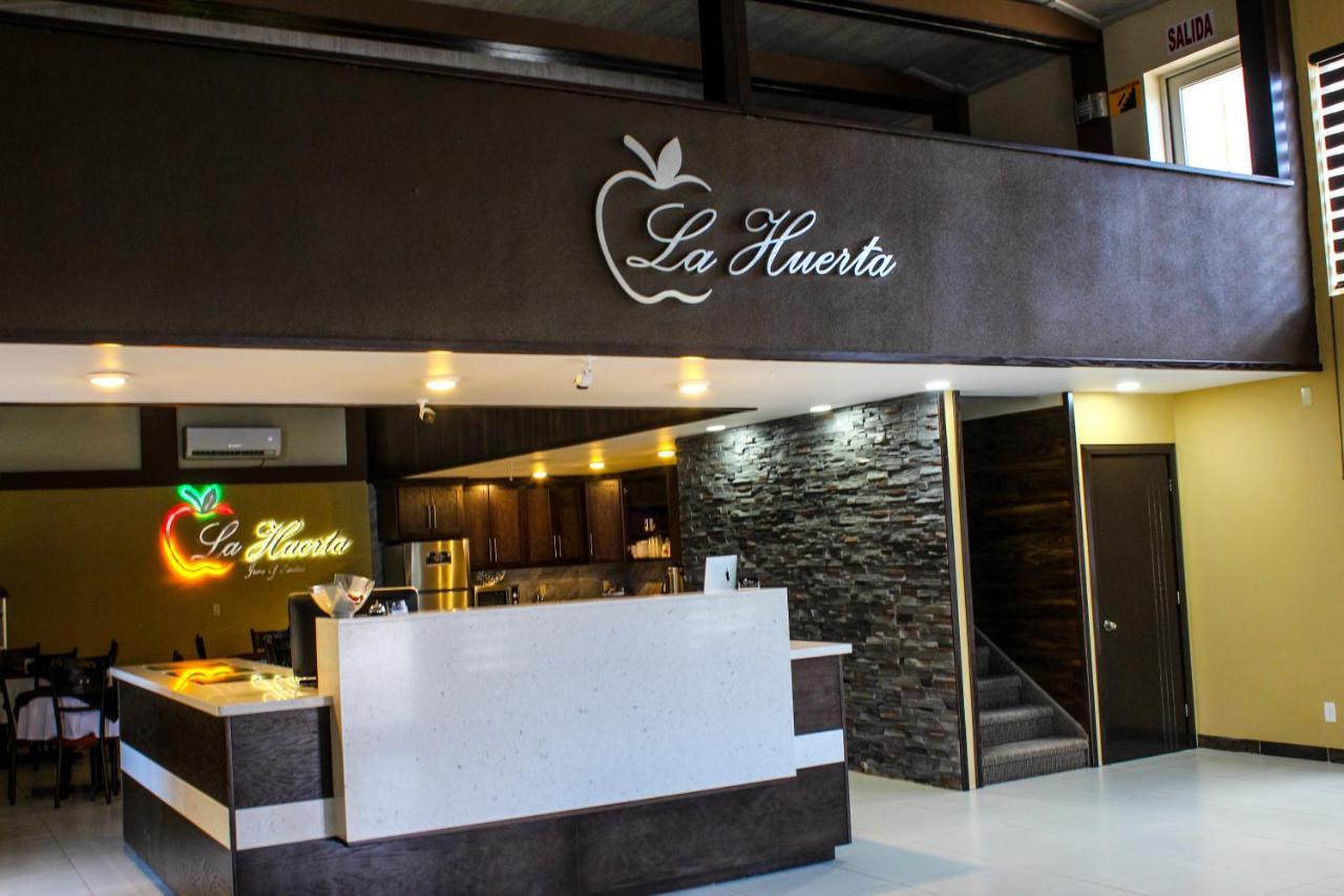 La Huerta Inn & Suites Ciudad Cuauhtemoc  Экстерьер фото
